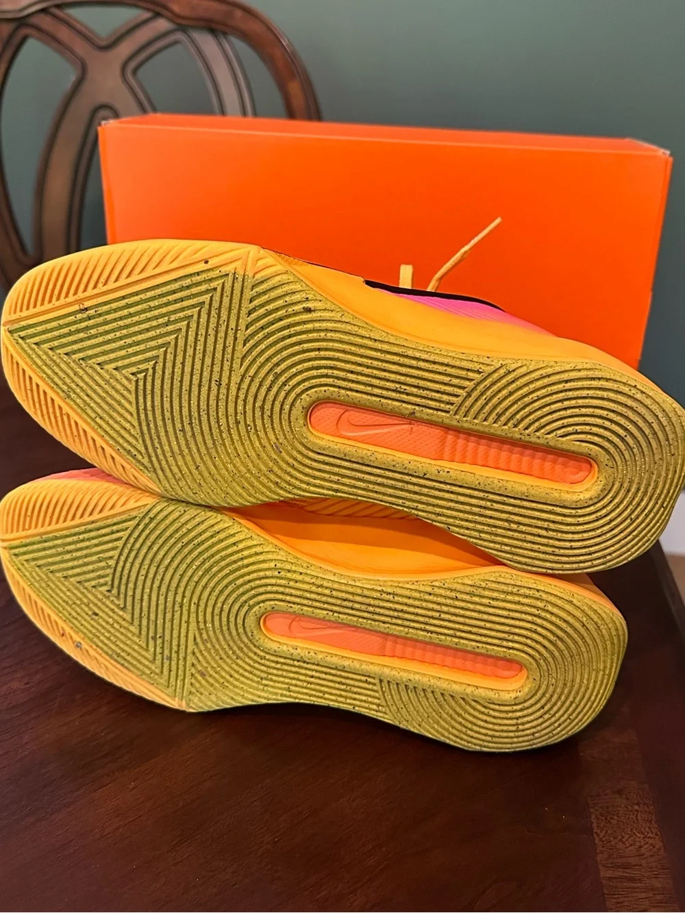 Nike GT Jump Academy basketball shoes